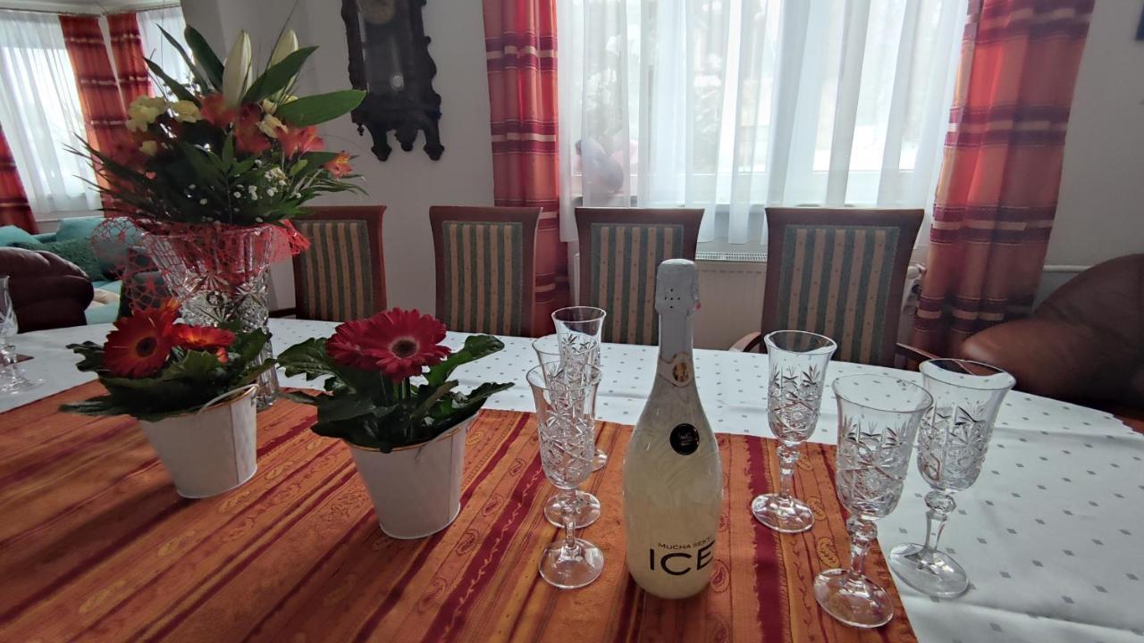 Holiday Home Moldava Zewnętrze zdjęcie